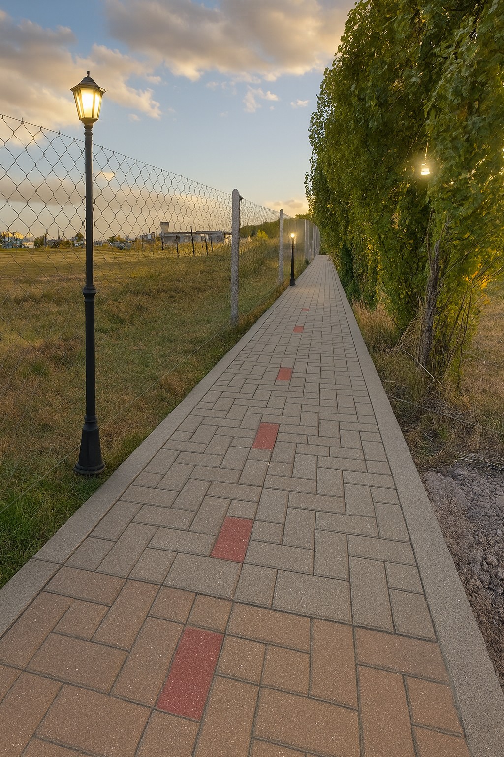 Sendero peatonal Espacio al Sur
